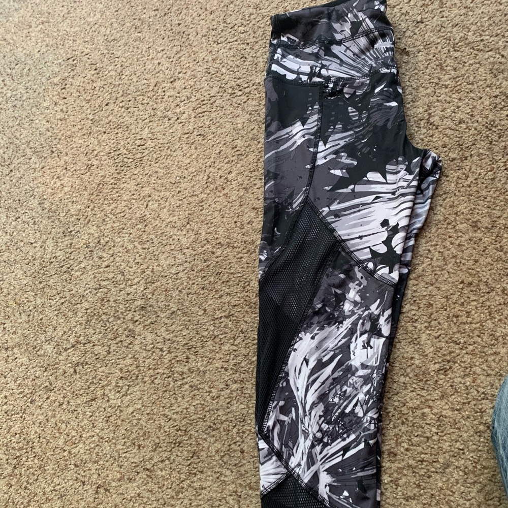 Size s leggings